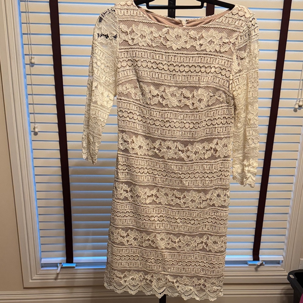Eliza J Elegant Lace Long Sleeve Dress in Cream - Size 4